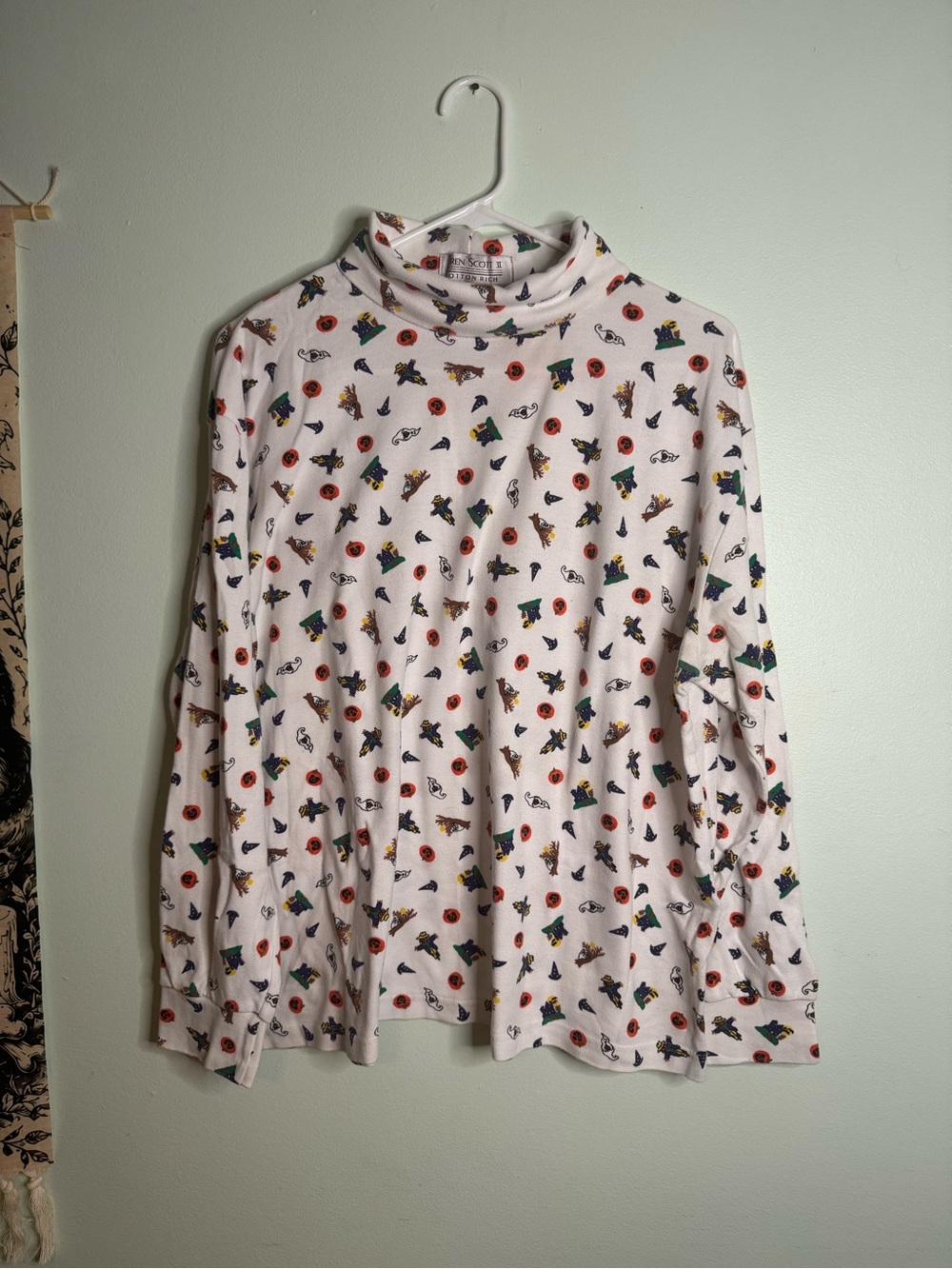 Vintage 90s Halloween Graphic Turtleneck Top (2XL)